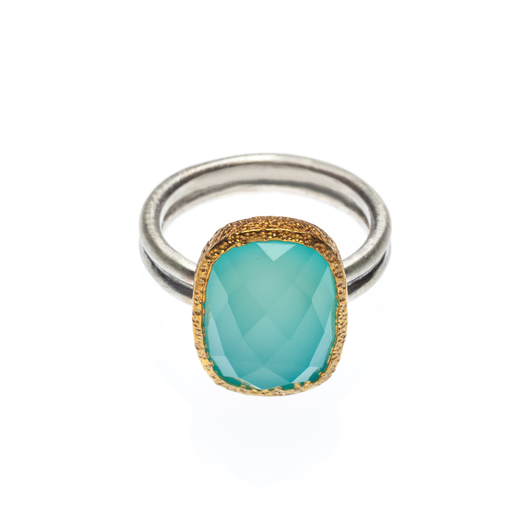 Chalcedony Oval Ring in 24kt gold vermeil with a sterling silver ring - R406-C